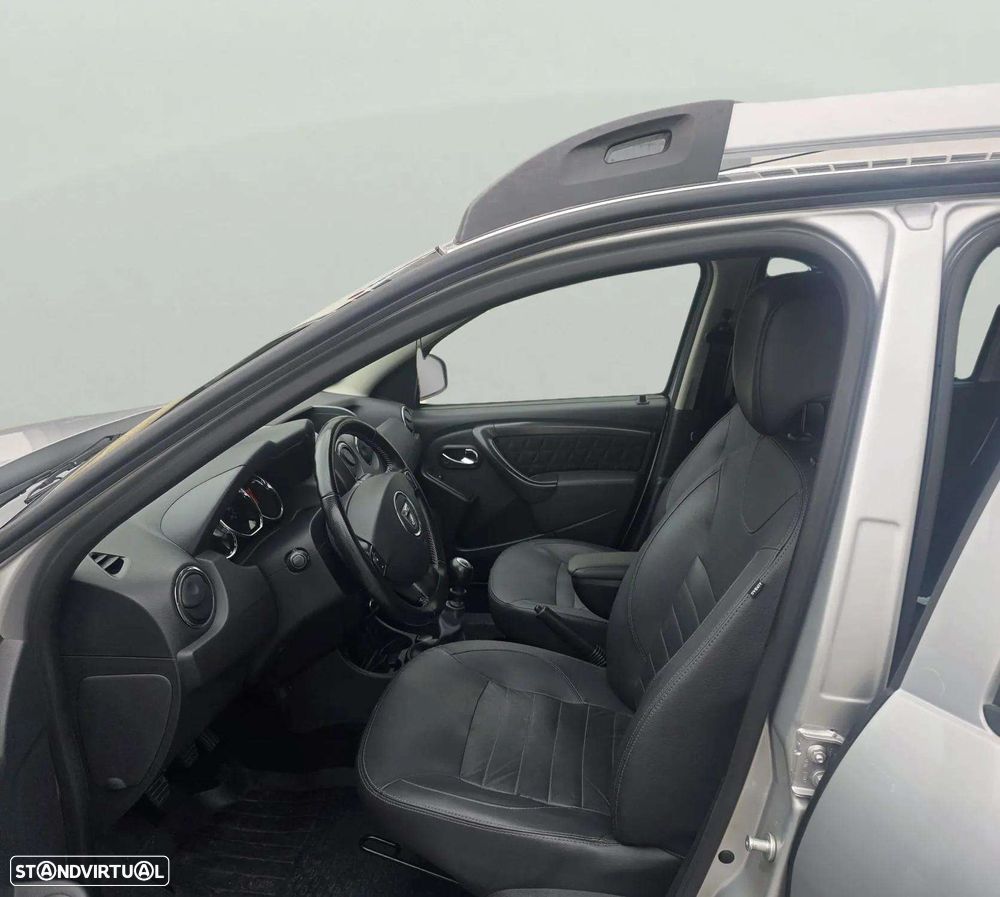 Dacia Duster 1.5 dCi Prestige - 9
