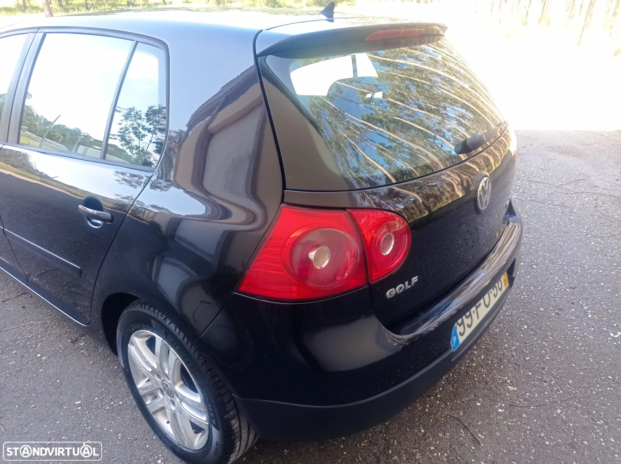 VW Golf 1.9 TDi BlueM. Trend. AC - 4
