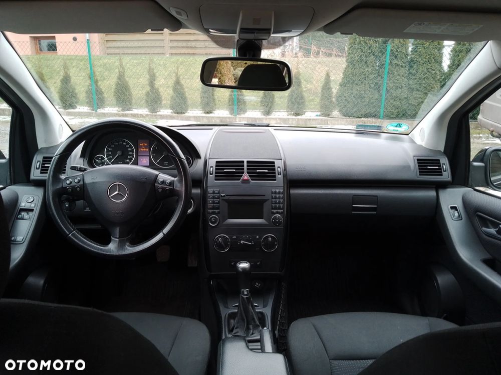 Mercedes-Benz Klasa A 150 BlueEFFICIENCY Avantgarde - 12