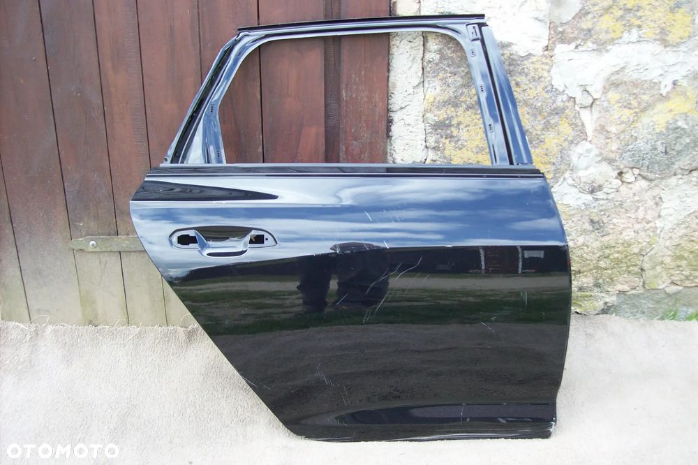 DRZWI TYLNE PRAWE AUDI A6 C8 KOMBI - 1