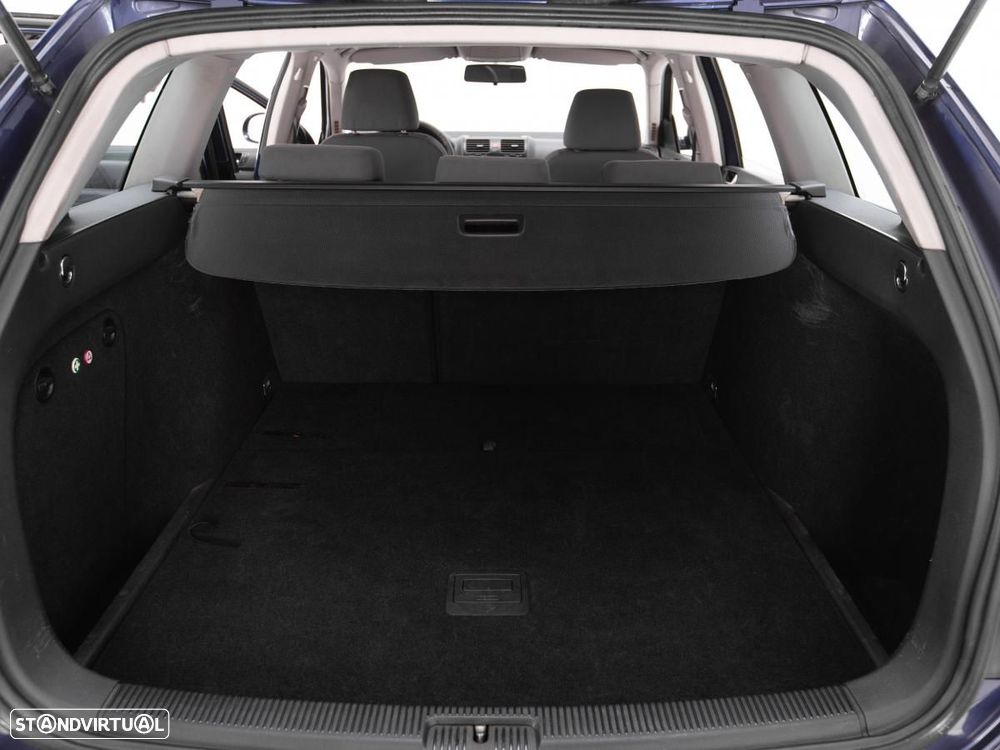 VW Golf Variant - 12