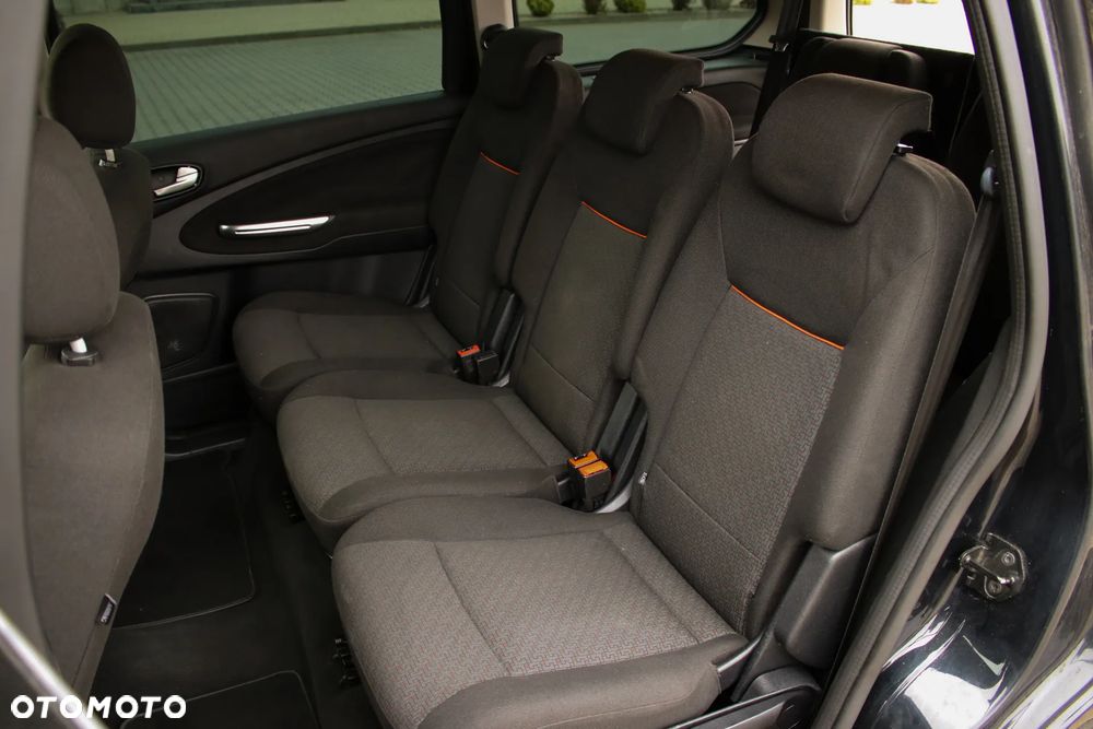 Ford Galaxy 2.0 TDCi Titanium - 28