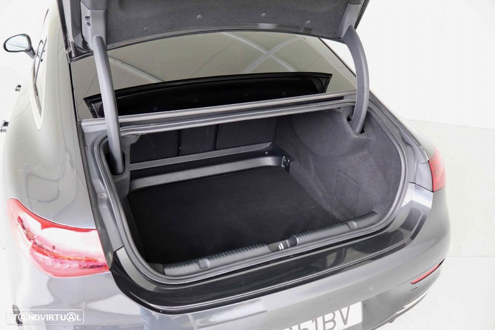 Mercedes-Benz EQE 350+ AMG Line - 9