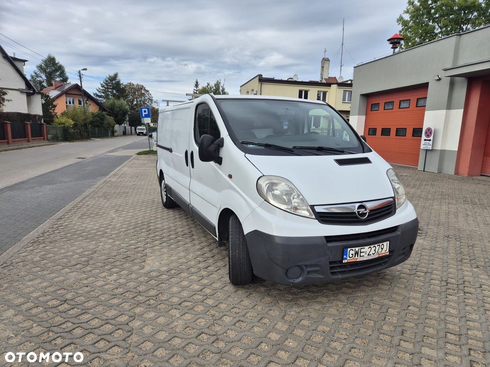 Opel vivaro - 5