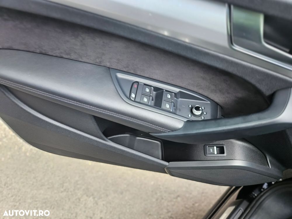 Audi Q5 2.0 40 TDI quattro S tronic Design - 14