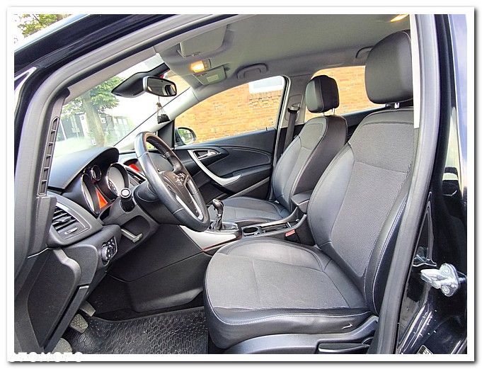 Opel Astra 1.7 CDTI DPF Design Edition - 25