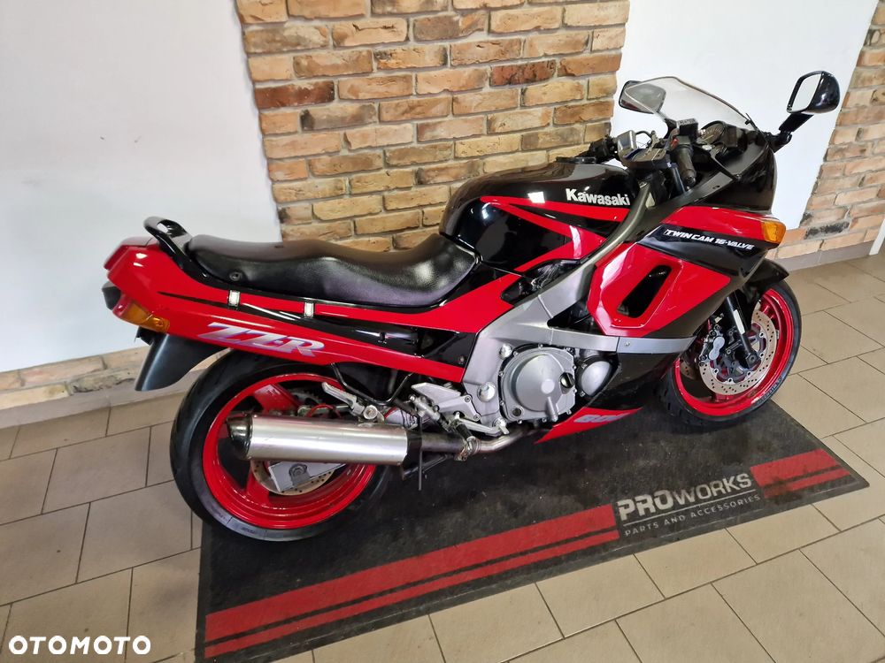 Kawasaki ZZR - 29