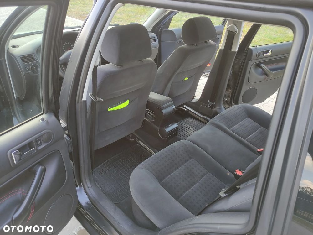 Volkswagen Golf 1.9 TDI Comfortline - 14