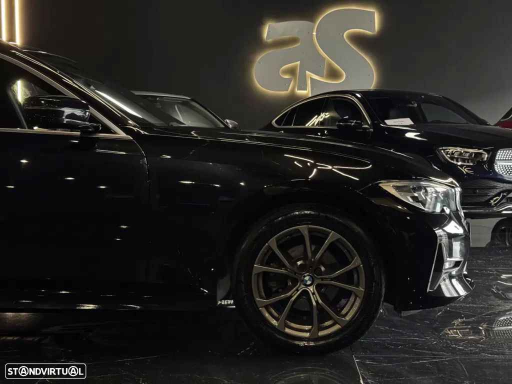 BMW 318 d Touring Line Sport Auto - 8