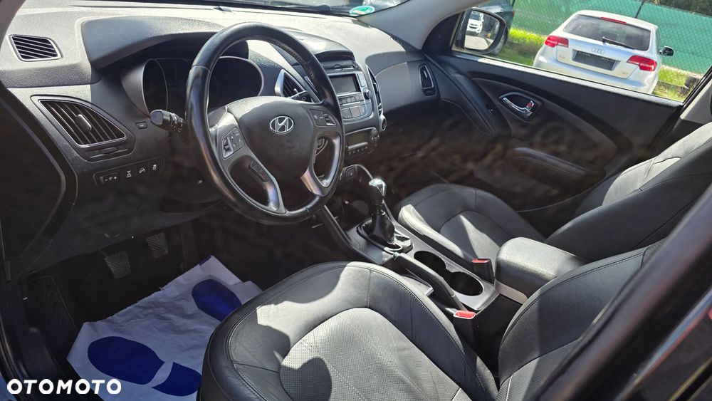 Hyundai ix35 2.0 CRDi 4WD Premium - 11