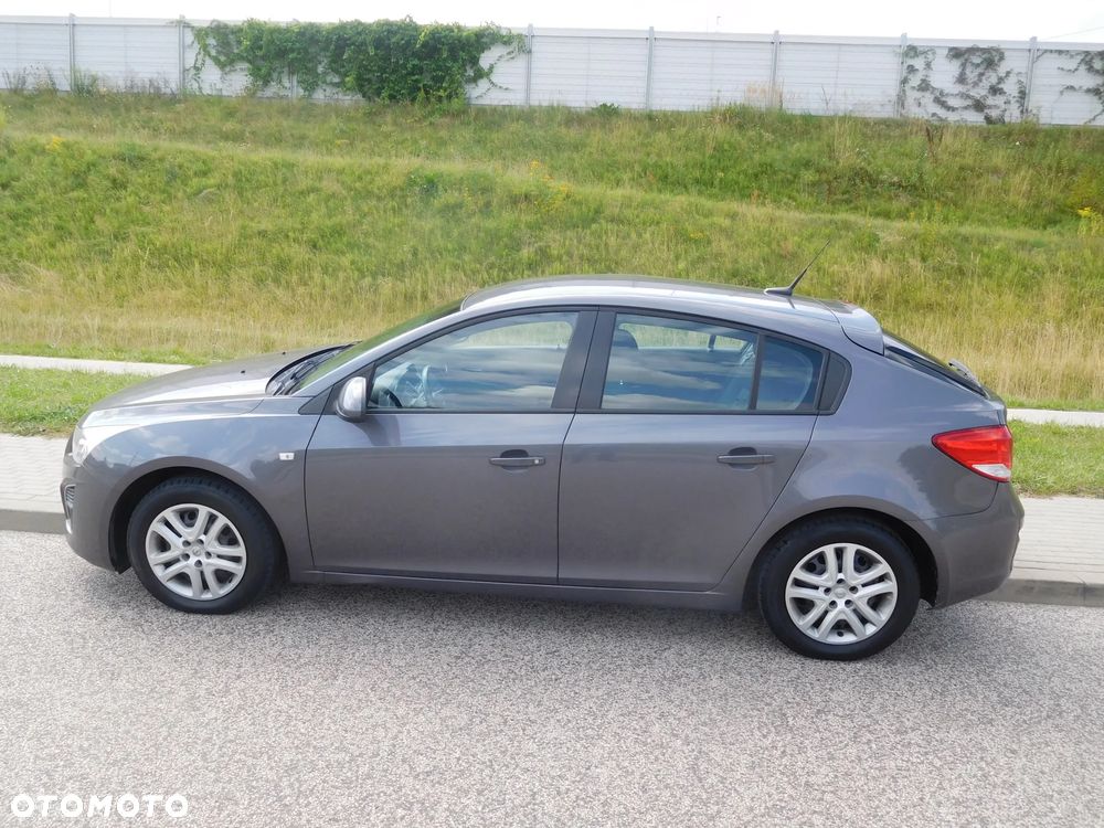 Chevrolet Cruze 1.4 T LT+ - 17