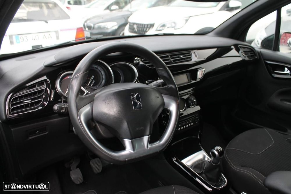 Citroën DS3 1.6 HDi Airdream So Chic - 14