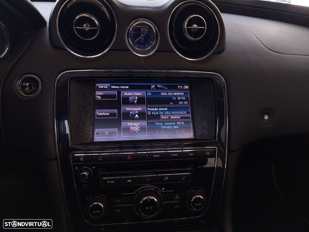 Jaguar XJ 3.0 D V6 LWB Premium Luxury - 7