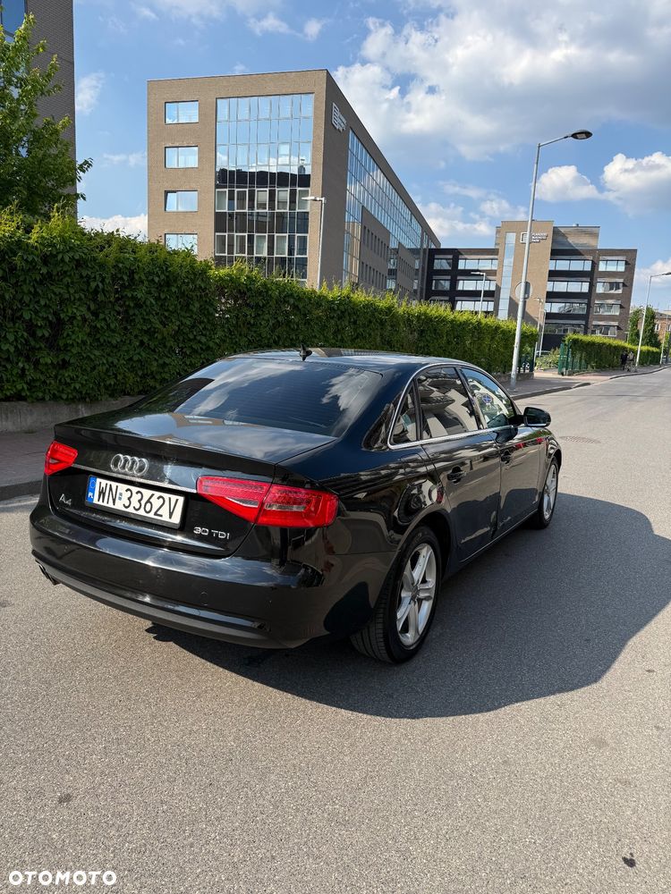 Audi A4 Limousine 2.0 TDI Multitronic - 4