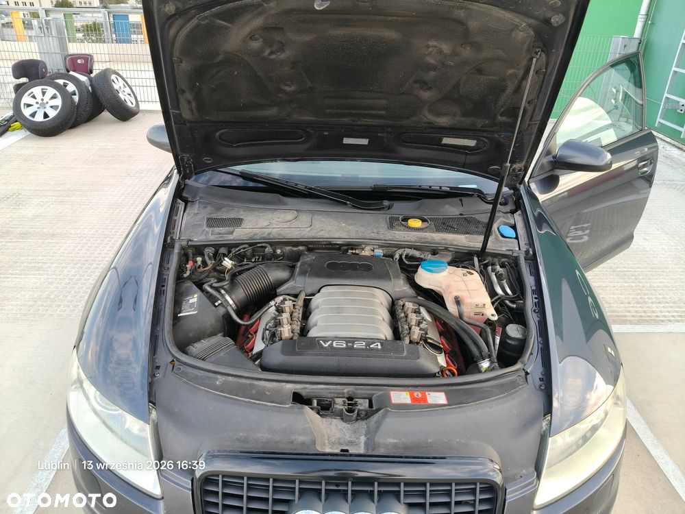 Audi A6 Avant 2.4 quattro - 8