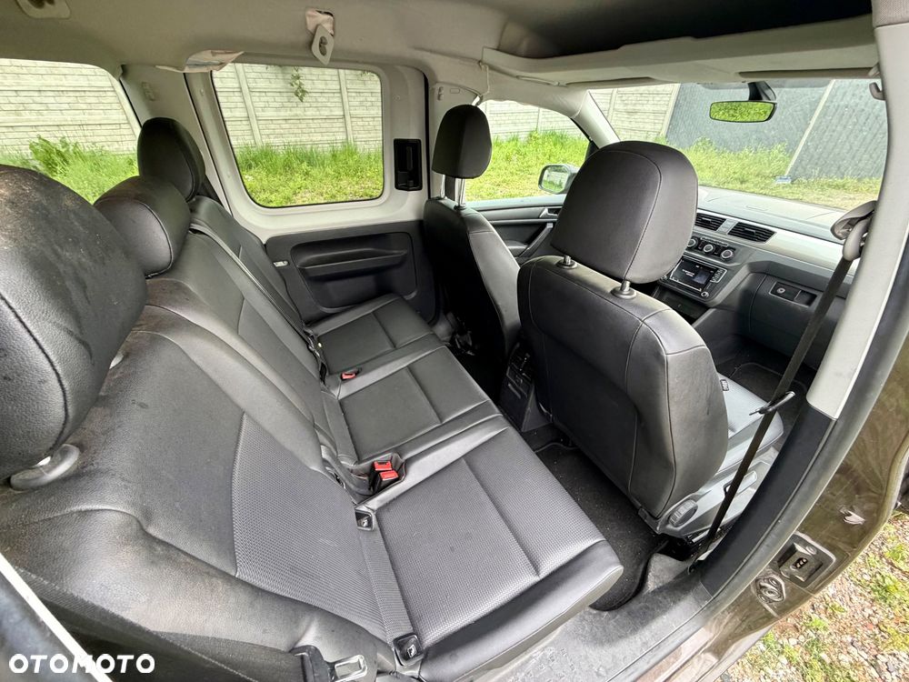 Volkswagen Caddy 1.4 TSI Highline DSG - 15