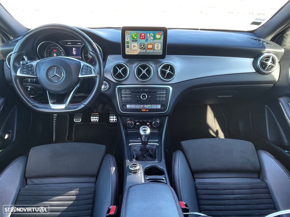 Mercedes-Benz GLA 180 d AMG Line - 11