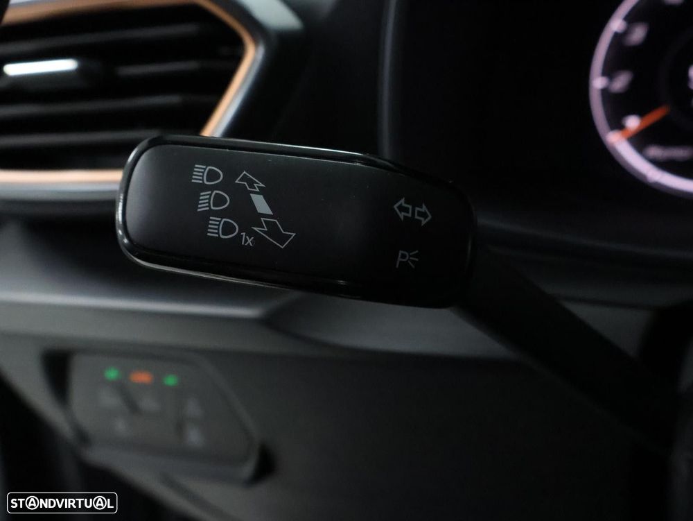 Cupra Leon 1.5 eTSI MID DSG - 15