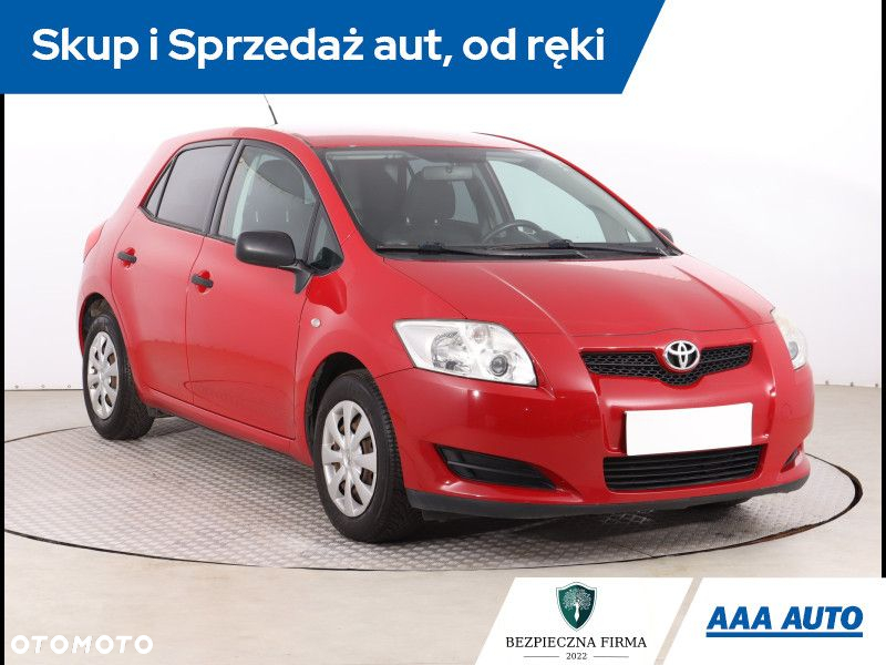 Toyota Auris - 2