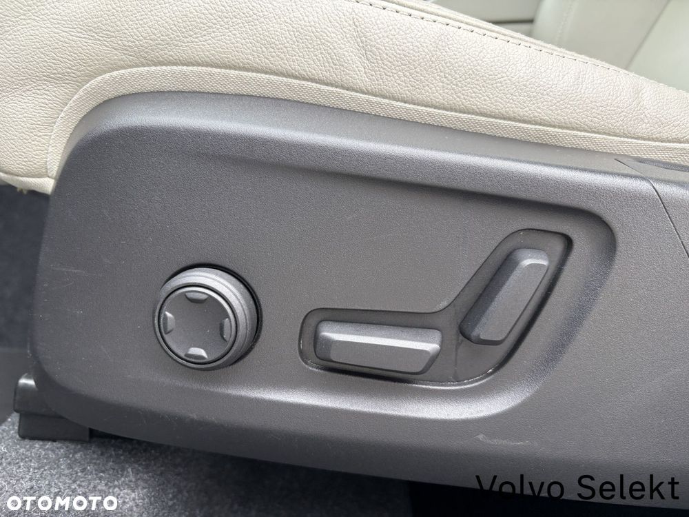 Volvo XC 40 - 10