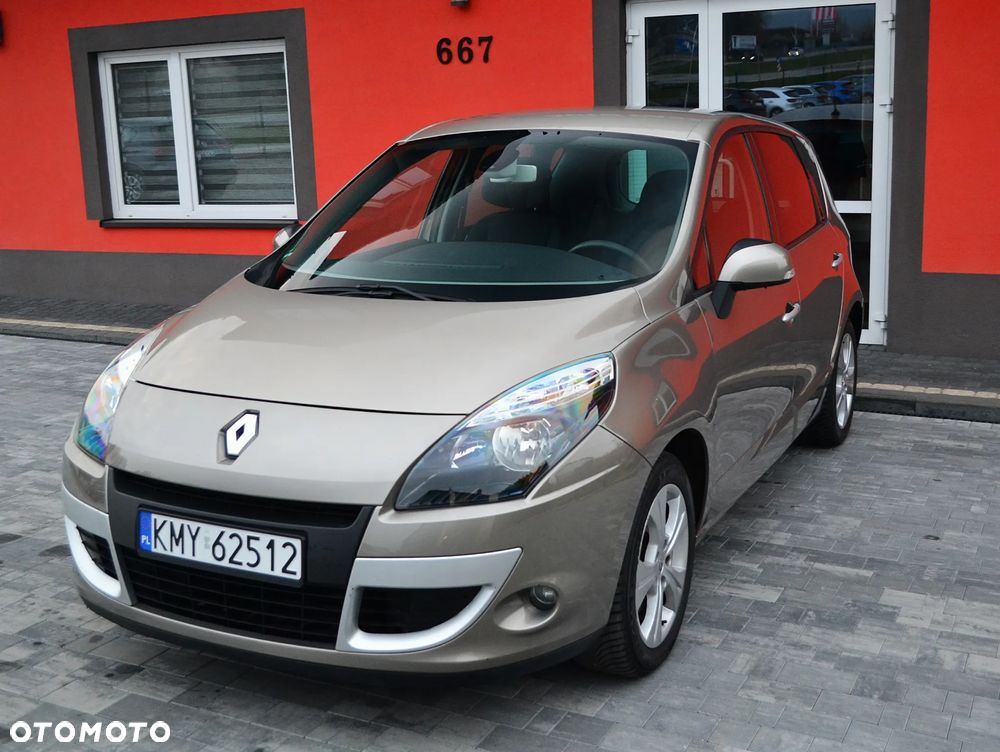 Renault Scenic 1.6 16V 110 Dynamique - 17
