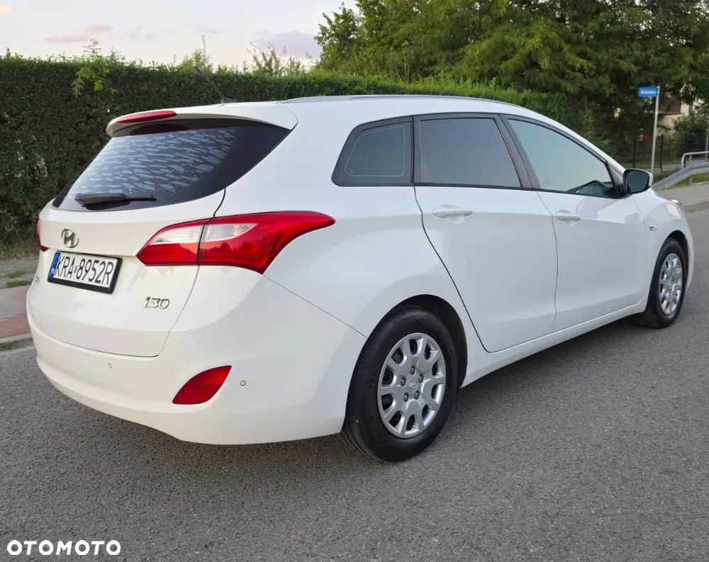 Hyundai i30 i30cw 1.4 Fifa World Cup Edition - 13