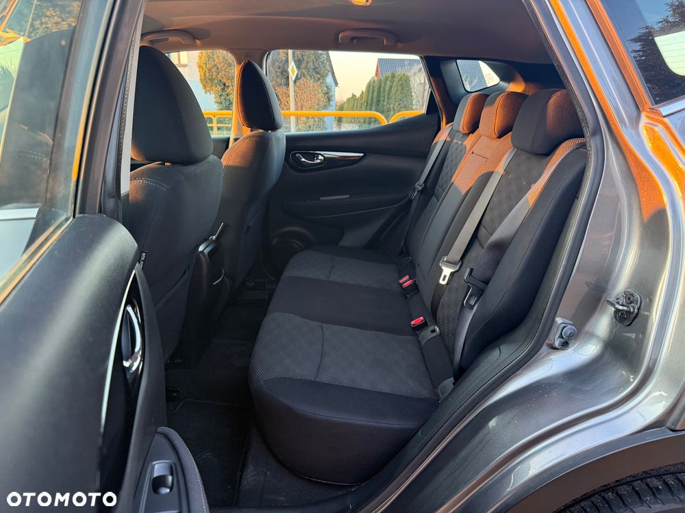 Nissan Qashqai 1.6 DCi Tekna+ - 23