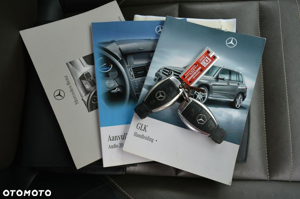 Mercedes-Benz GLK - 38