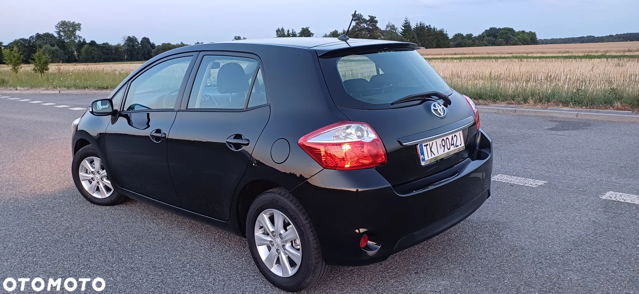 Toyota Auris 1.4 D-4D - 3