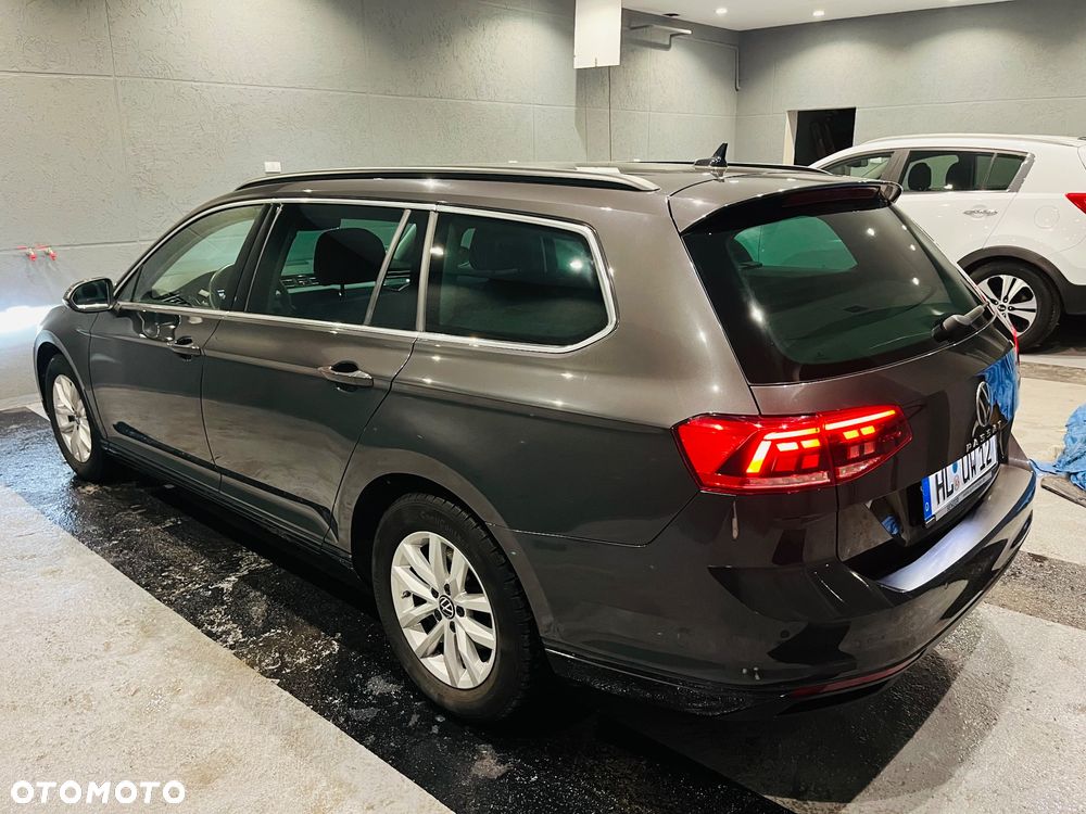 Volkswagen Passat Variant 1.5 TSI EVO Business DSG - 4