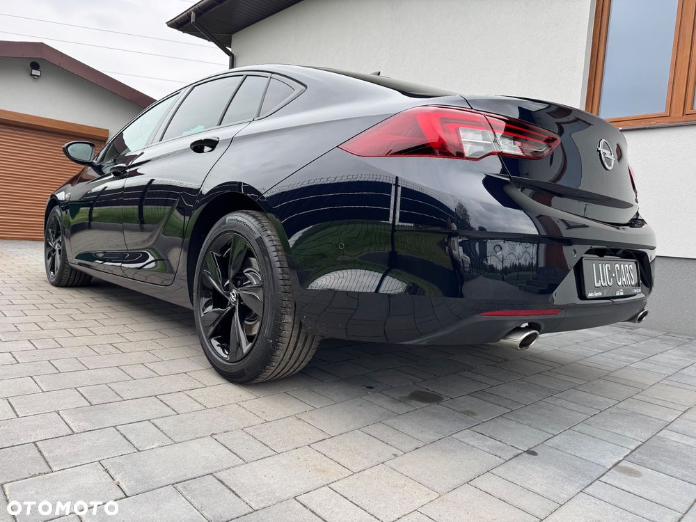 Opel Insignia 2.0 BiTurbo 4x4 Exclusive - 7