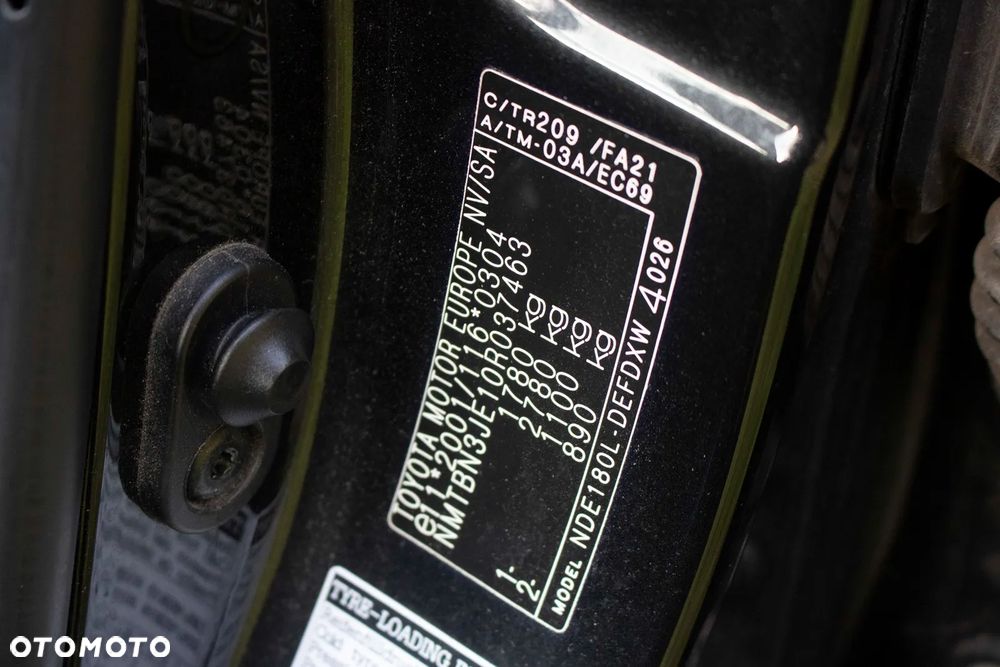 Toyota Corolla 1.4 D-4D Active - 15