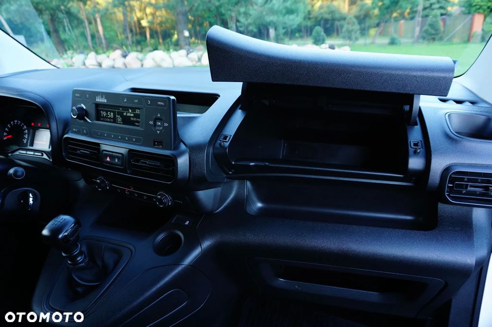 Toyota Proace City Active 110KM - 28