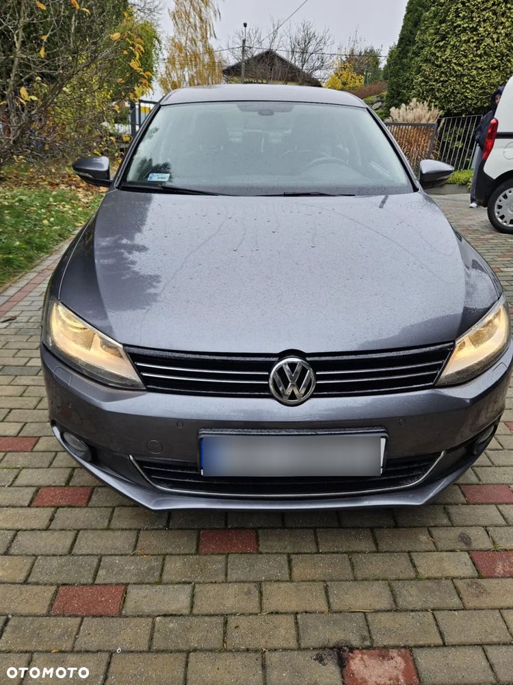 Volkswagen Jetta 1.6 TDI DPF Comfortline - 1
