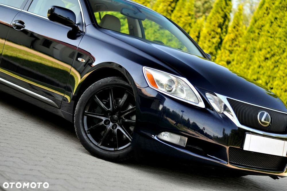 Lexus GS 300 Prestige + - 36