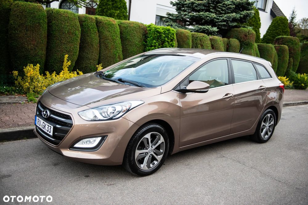 Hyundai i30 1.6 Comfort - 3