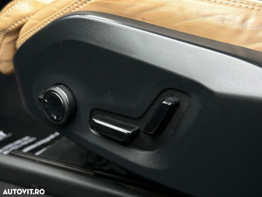 Volvo XC 90 D5 AWD Inscription - 28