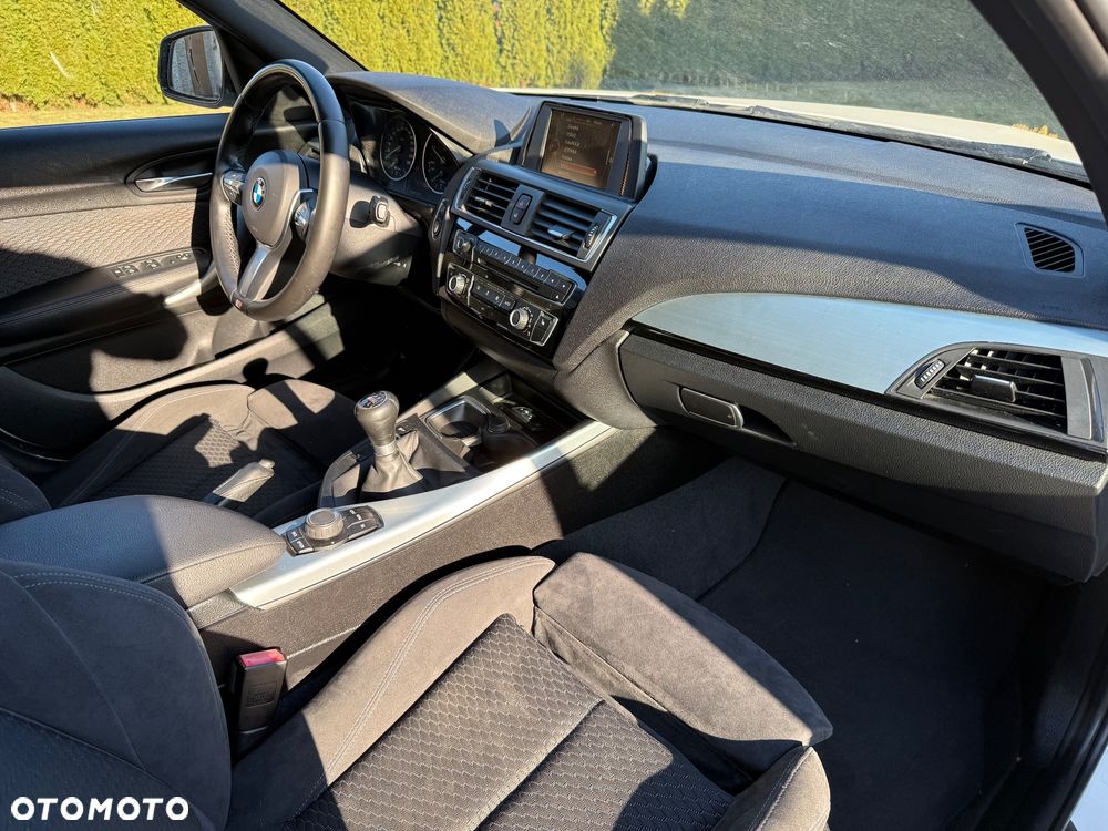 BMW Seria 1 116d M Sport - 34