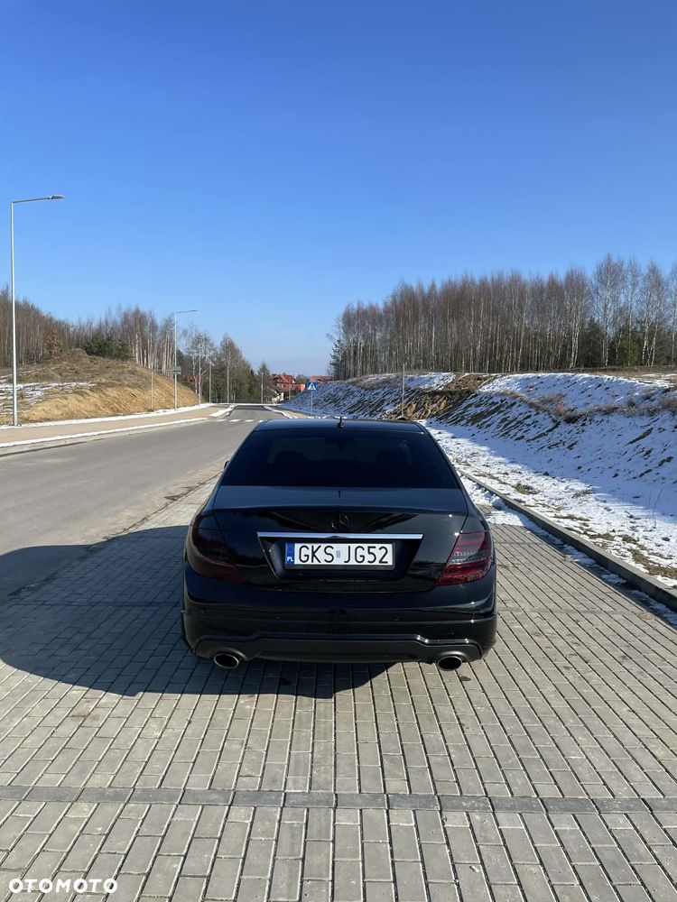 Mercedes-Benz Klasa C 200 d 7G-TRONIC - 6