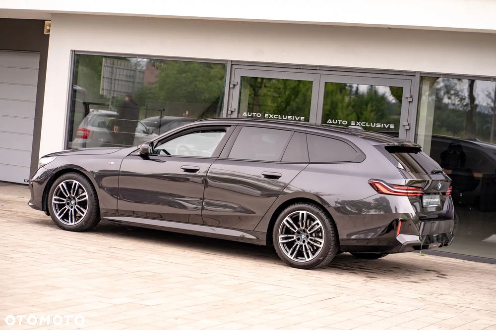 BMW Seria 5 520d xDrive mHEV M Sport - 17
