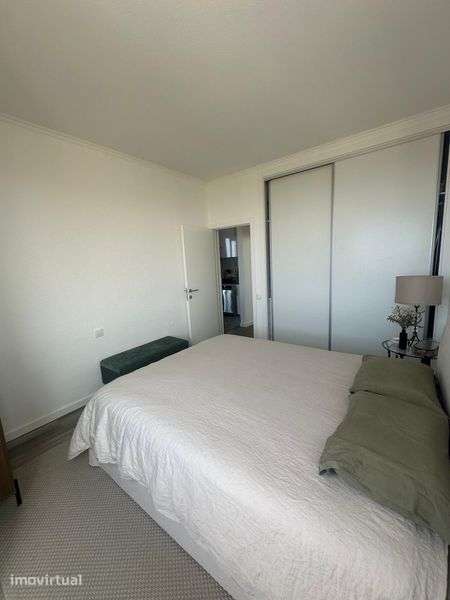 apartamento T1 mobilado na ajuda - Grande imagem: 2/12