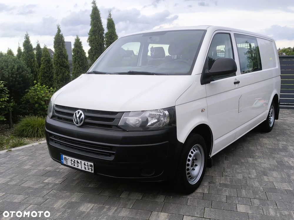 Volkswagen Transporter - 1