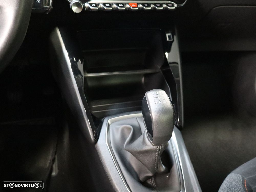 Peugeot 208 1.2 PureTech Active - 15