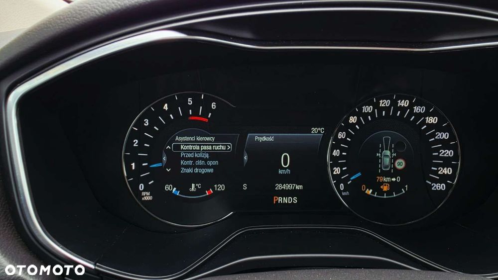 Ford Mondeo - 22