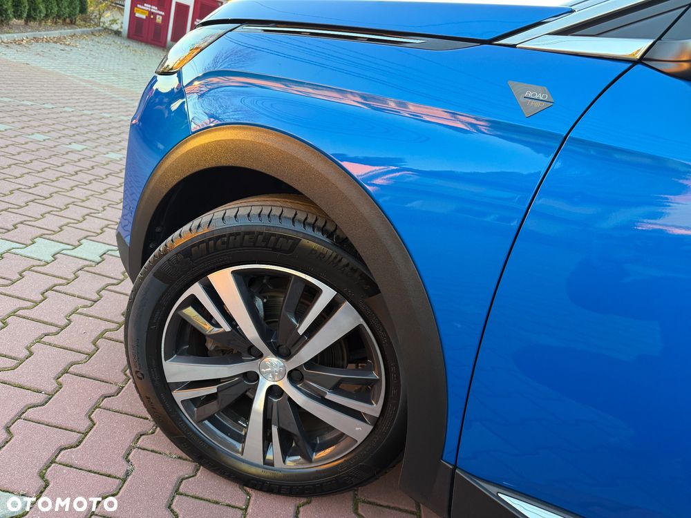 Peugeot 3008 1.5 BlueHDi Road Trip S&S EAT8 - 16