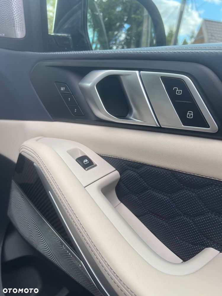 BMW X5 M Competition - 37