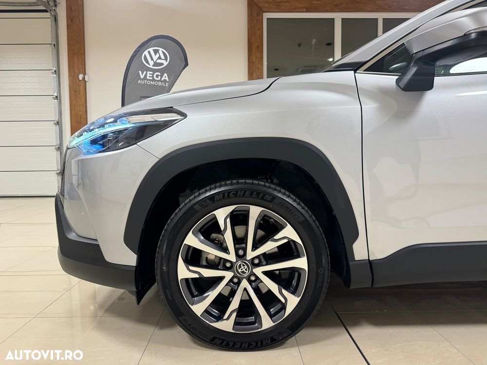 Toyota Corolla Cross Hybrid 2.0 VVT-i Team Deutschland - 36