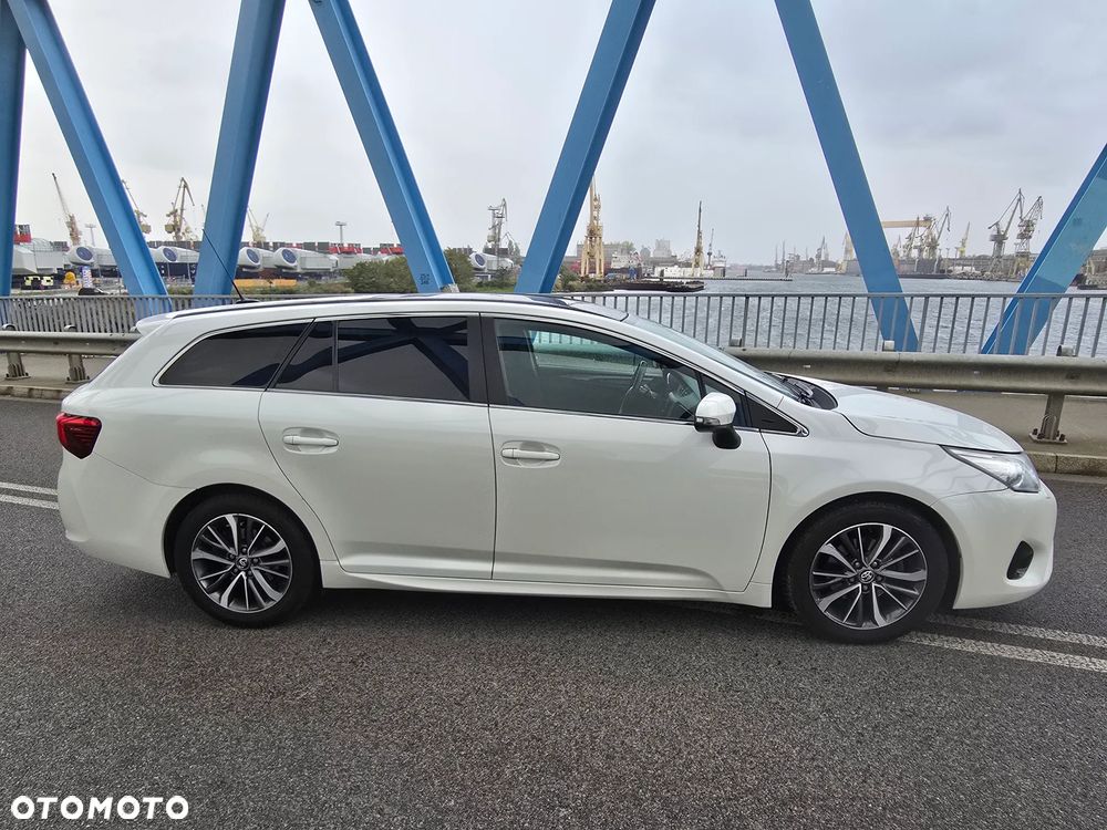 Toyota Avensis - 3