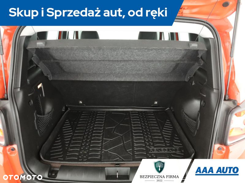 Jeep Renegade - 14