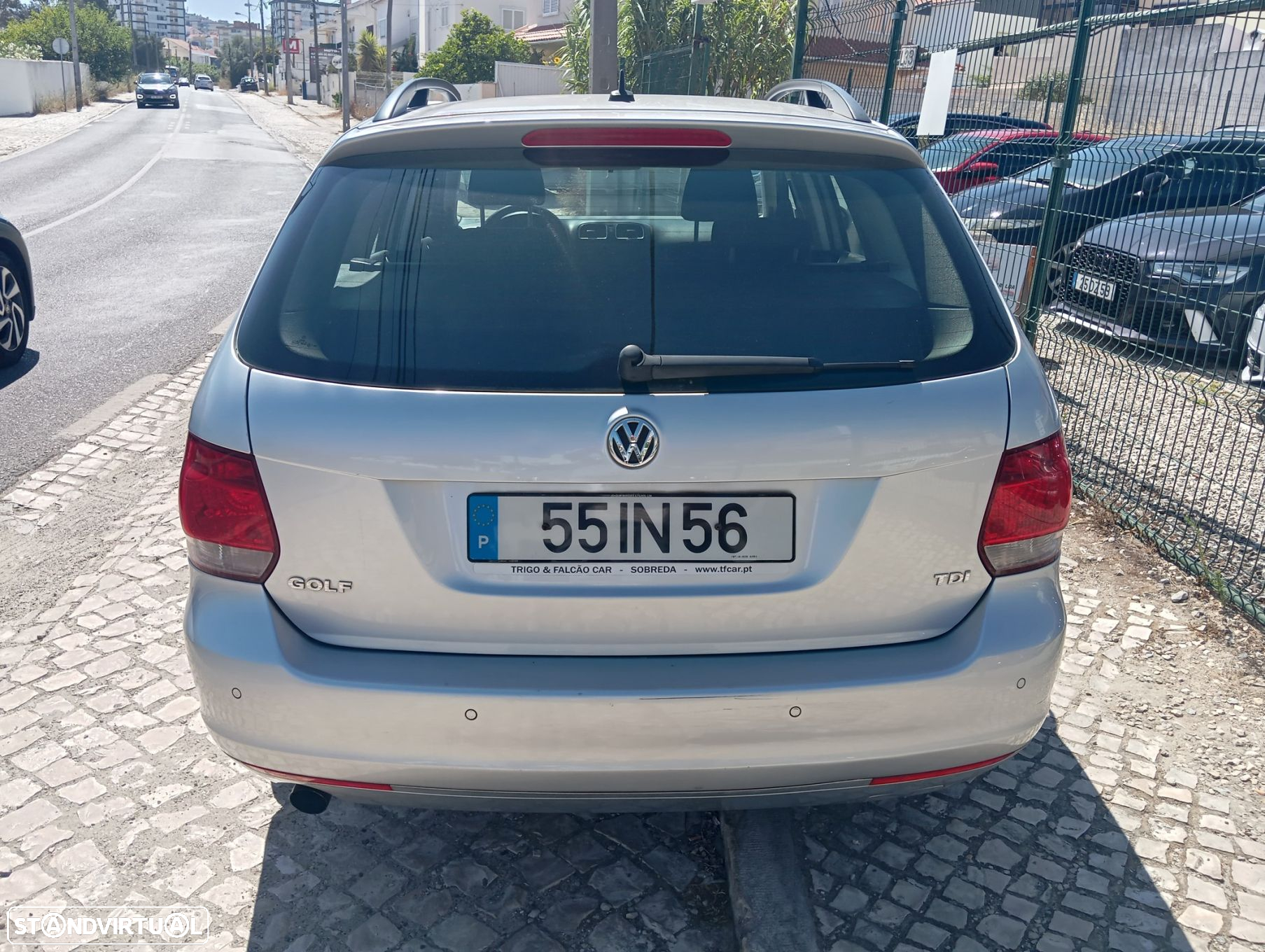 VW Golf Variant 1.6 TDi Confortline - 4